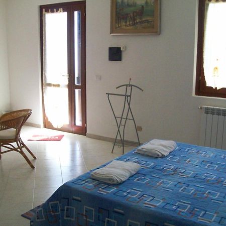 B&B La Posada Stintino Kamer foto