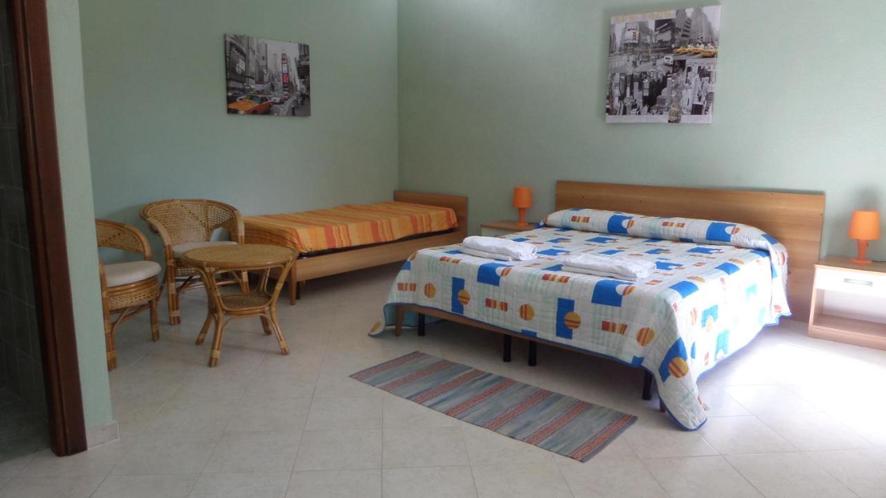 B&B La Posada Stintino Buitenkant foto